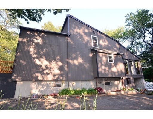 8 Edgemont Ave, Burlington, MA 01803 - photo 6