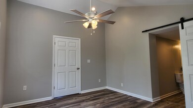 977 Beaumont Ave, Harrodsburg, KY 40330 - photo 7