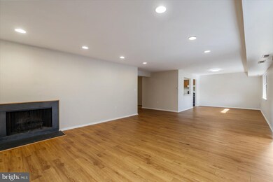 9 Suntop Ct unit 101, Baltimore, MD 21209 - photo 6