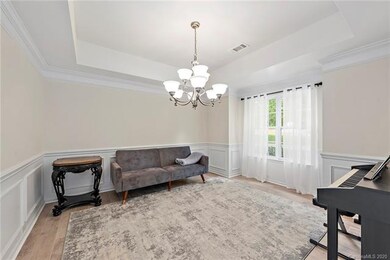 2003 Blue Iris Dr, Matthews, NC 28104 - photo 3