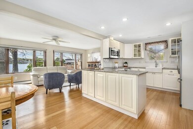 8 Bernier Ln, Bellingham, MA 02019 - photo 5