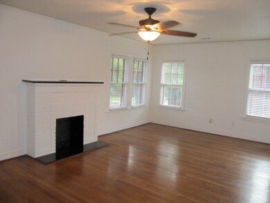 1659 Harold St unit B, Houston, TX 77006 - photo 3