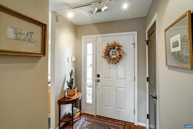 1461 Glenside Green, Charlottesville, VA 22901 - photo 5