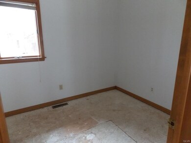 17 Pocono Rd, Albrightsville, PA 18210 - photo 4