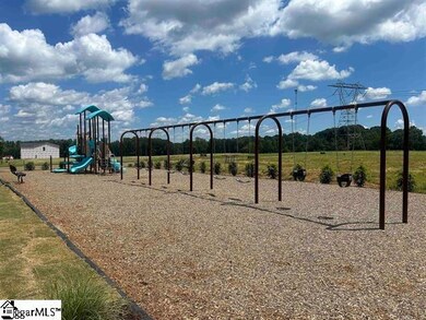213 White Fields Ave, Fountain Inn, SC 29644 - photo 6