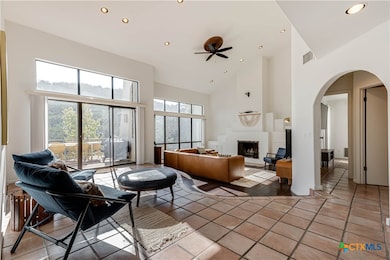 1078/1081 Hillside View, New Braunfels, TX 78132 - photo 4