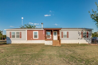 408 Chaparral Ln, Springtown, TX 76082 - photo 4