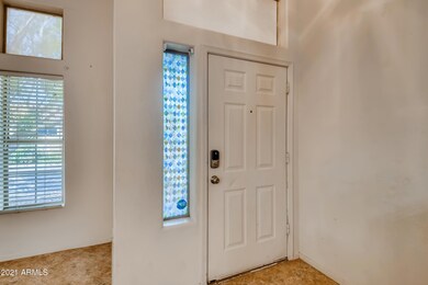 174537863-06 Foyer