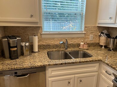 11610 Main Ash Dr unit A, Houston, TX 77025 - photo 4