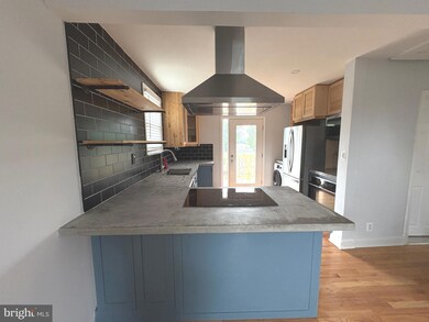 1708 Hall Ave unit 2, Halethorpe, MD 21227 - photo 3