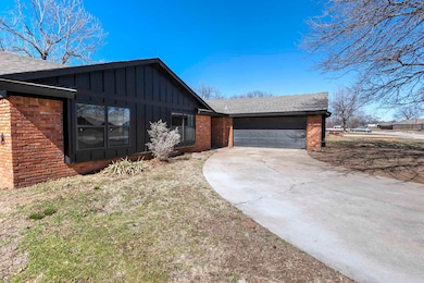 1203 1203 N Harville, Duncan, OK 73533 - photo 7