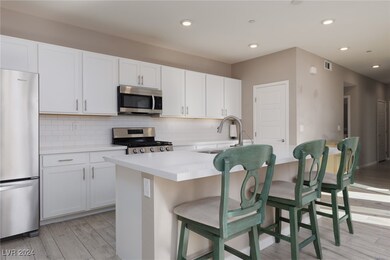 11431 Gravitation Dr unit 102, Las Vegas, NV 89135 - photo 7