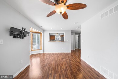 933 E Mermaid Ln, Glenside, PA 19038 - photo 6