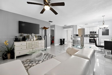 2741 Carambola Cir S unit 1916, Coconut Creek, FL 33066 - photo 7