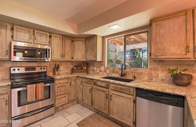 UTOPIA KITCHEN 1