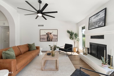 311 W Jeanine Dr unit 2, Tempe, AZ 85284 - photo 5