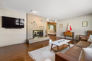 3804 Mountview Road-5.jpg-SMALL