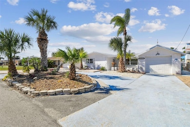 13711 Allyn Dr, Hudson, FL 34667 - photo 3