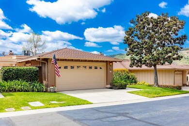 8651 Circle r Course Ln, Escondido, CA 92026 - photo 2