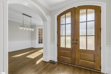 Spacious Open Foyer