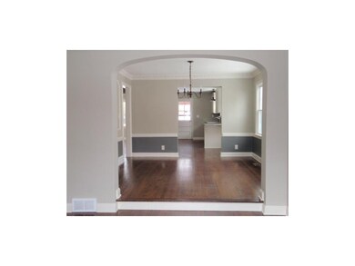 Open sight line from front to back of home