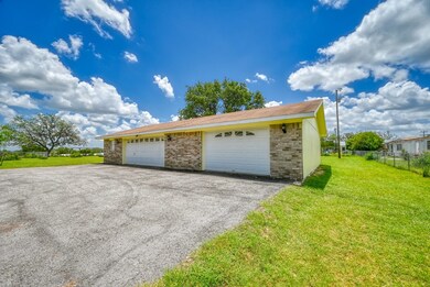 504 North Ave N, Johnson City, TX 78636 - photo 7