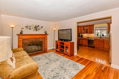20 Newton Ct, North Weymouth, MA 02191 - photo 4