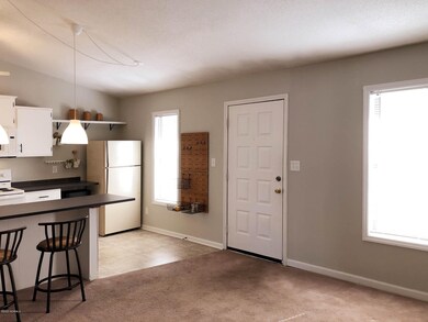 Living_Kitchen (2)