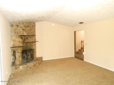 7430 Hogan Rd, Jacksonville, FL 32216 - photo 4