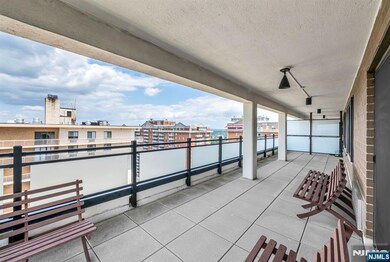 125 Prospect Ave unit Penthouse C, Hackensack, NJ 07601 - photo 7
