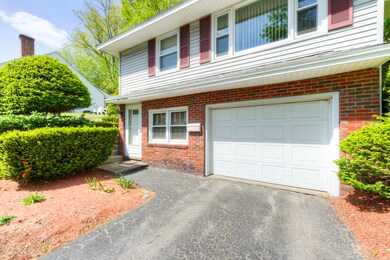 561 Chandler St, Worcester, MA 01602 - photo 4