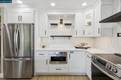 2101 Golden Rain Rd unit 14, Walnut Creek, CA 94595 - photo 5