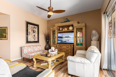 10538 W Ocotillo Dr, Sun City, AZ 85373 - photo 6