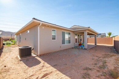 5-web-or-mls-4616 S Lucy Lane, Washingto