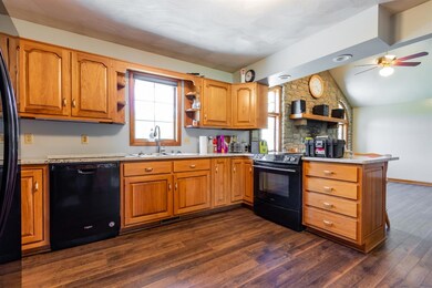 1239 Lovers Rd, Batesville, IN 47006 - photo 6