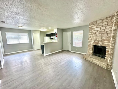 9808 Roxanna Dr unit D, Austin, TX 78748 - photo 3