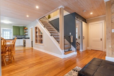 138 Lasell St, West Roxbury, MA 02132 - photo 6