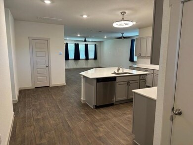 326 Big Sandy Creek Dr, Hutto, TX 78634 - photo 4