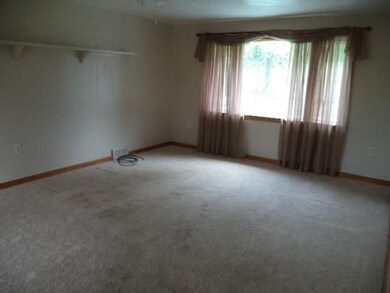 Living Room.....new carpeting and one of the large