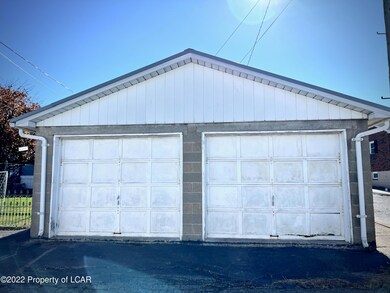 2139 Walnut St, Ashland, PA 17921 - photo 7