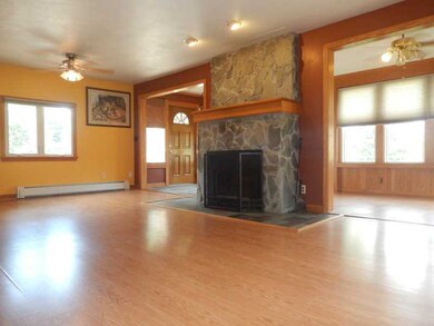 512 Powell Ave, Erie, PA 16505 - photo 5