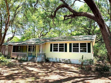 89 Stanley Dr, Crawfordville, FL 32327 - photo 2