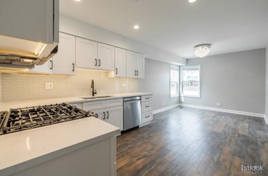 1801 Shetland Rd, Naperville, IL 60565 - photo 5