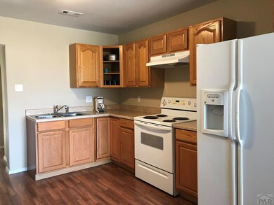 2114 W 16th St, Pueblo, CO 81003 - photo 4