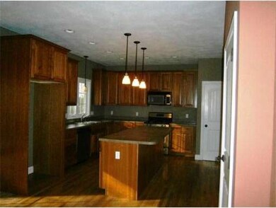 15 Lapierre St, Haverhill, MA 01832 - photo 5