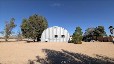 28210 Desert View Rd, Apple Valley, CA 92308 - photo 2