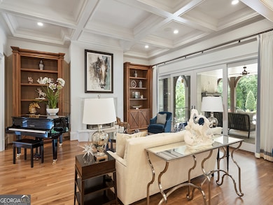 10155 Cedar Ridge Dr, Alpharetta, GA 30004 - photo 4