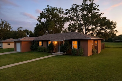 2305 W Nautilus Dr, Citrus Springs, FL 34434 - photo 3