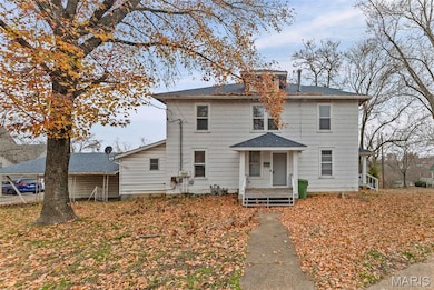 237 Maple St, Chester, IL 62233 - photo 2