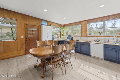 5904 Blackthorn Rd, Jacksonville, FL 32244 - photo 3